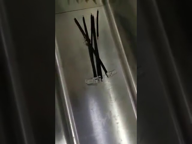 Автоматический станок для односторонней обжимки, скрутки и лужения кабеля