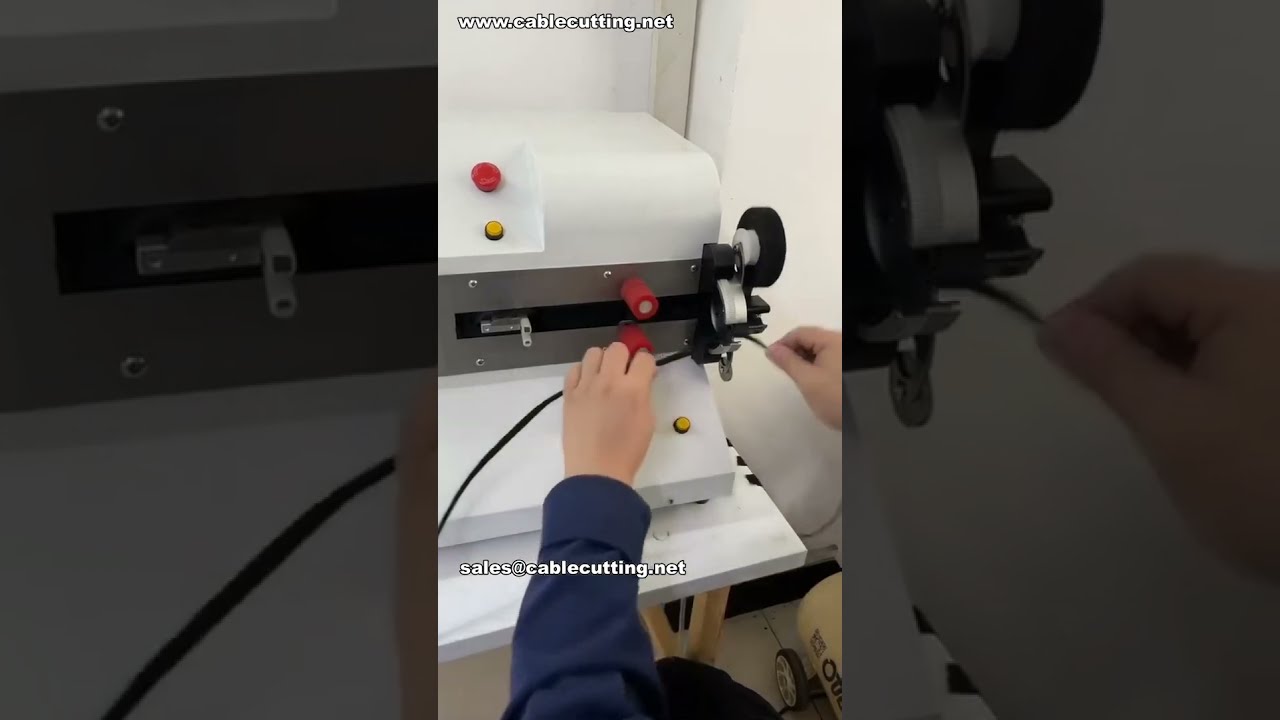 Высокоскоростная обмотка флисовой лентой для 5-метровых кабелей с системой подачи тракционного типа | Производство