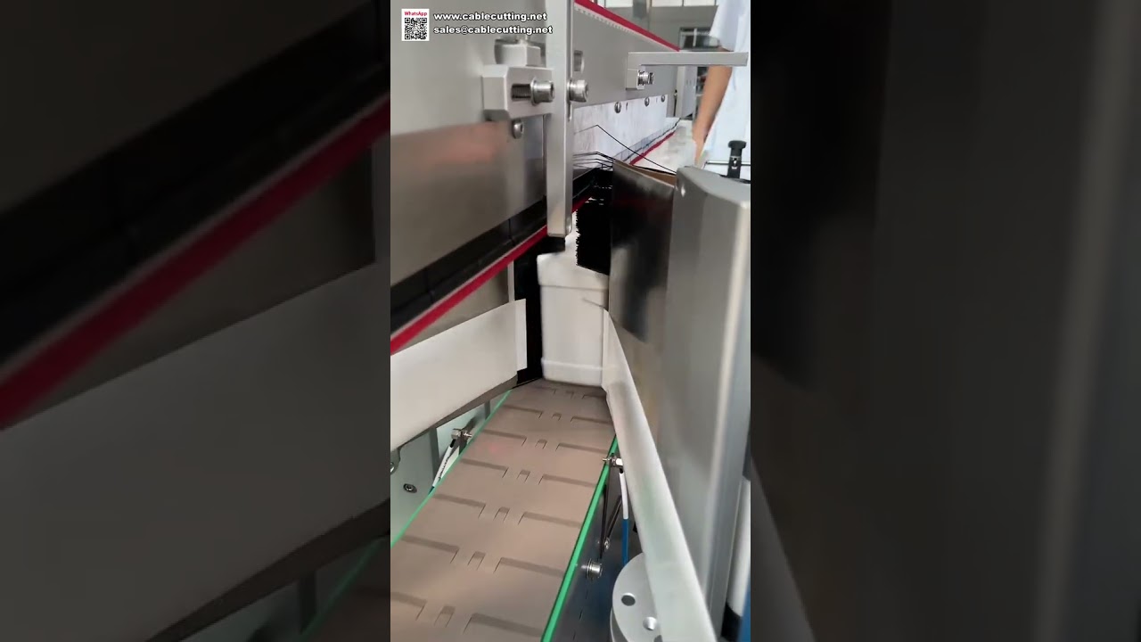 Двусторонняя этикетировочная машина для квадратных бутылок — автоматическая наклейка спереди и сзади