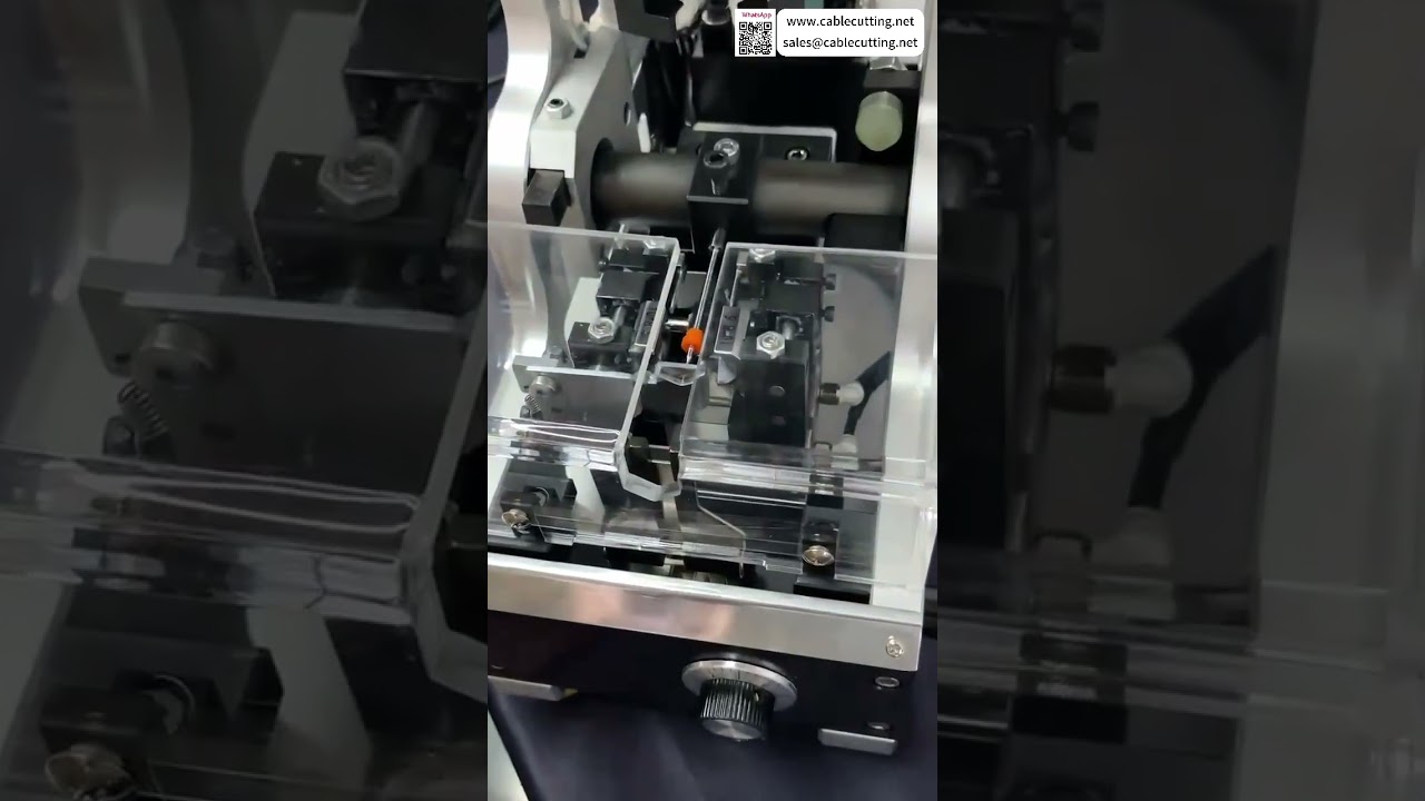 Станок для вставки водонепроницаемых штекеров HXN CD200A: настройка трекового податчика-расширителя и рабочий процесс