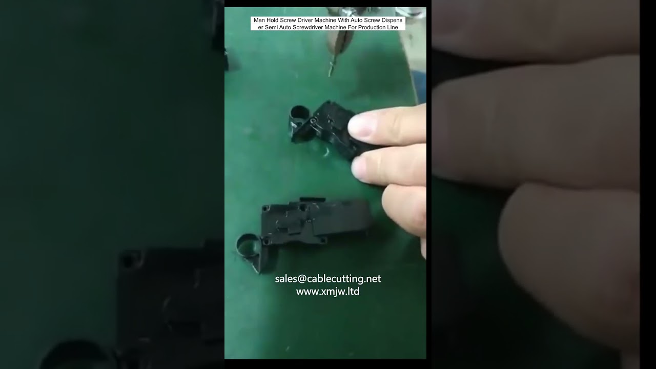 Полуавтоматическая шуруповертная машина с автоматической подачей винтов для производства